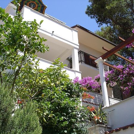 Apartments By The Sea Trogir - 11895 エクステリア 写真