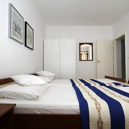 Apartments By The Sea Trogir - 11895 部屋 写真