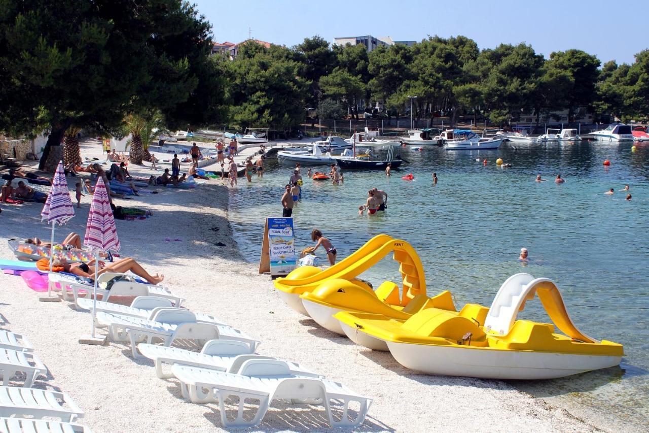 Apartments By The Sea Trogir - 11895 エクステリア 写真